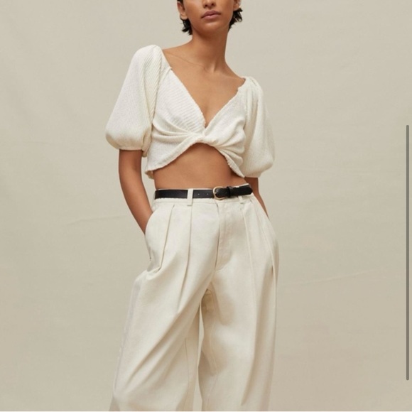 Urban Outfitters Lena Twist Front Top - Picture 3 of 8